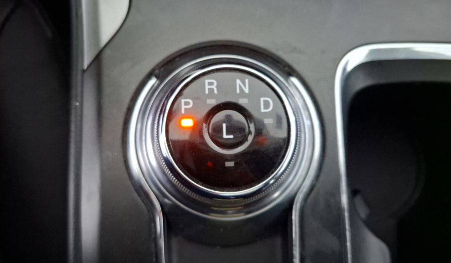 Ford Fusion 2.5 SE I4 NAV ADVANCE AT Sedan 2017