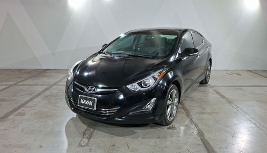 Hyundai • Elantra