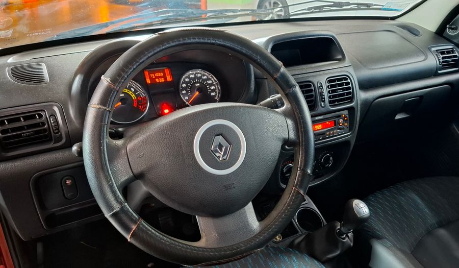 Renault Clio 1.1 CONFORT PLUS Hatchback 2014