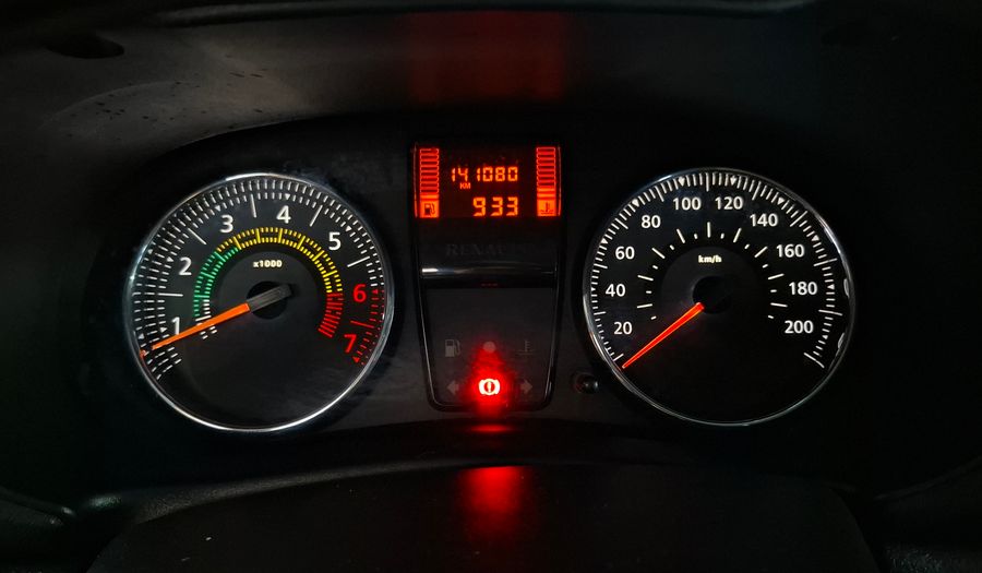 Renault Clio 1.1 CONFORT PLUS Hatchback 2014