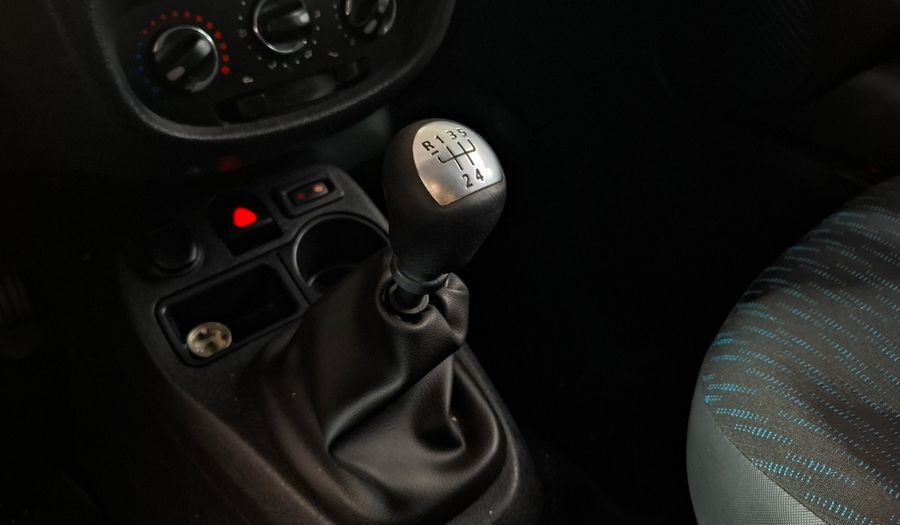 Renault Clio 1.1 CONFORT PLUS Hatchback 2014