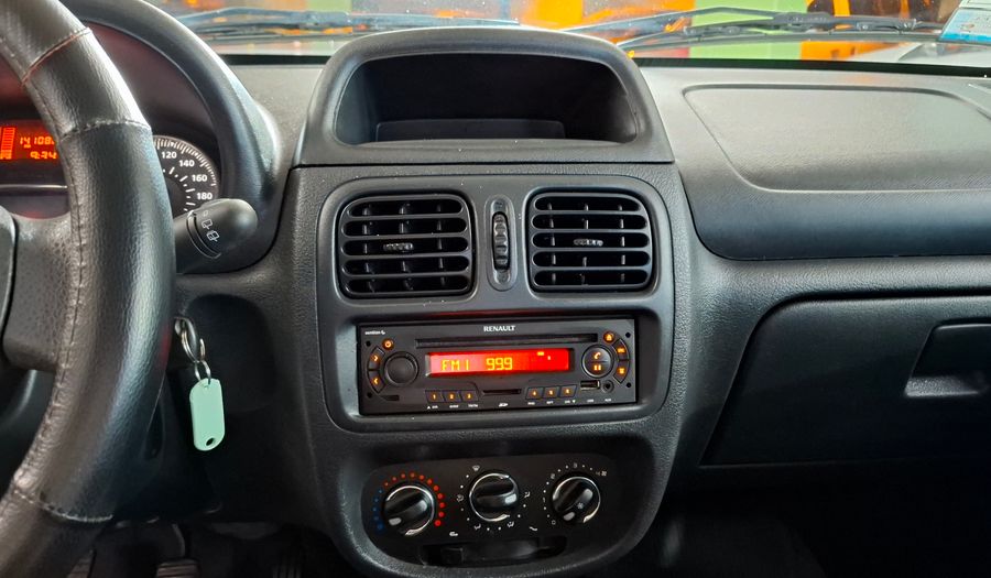 Renault Clio 1.1 CONFORT PLUS Hatchback 2014