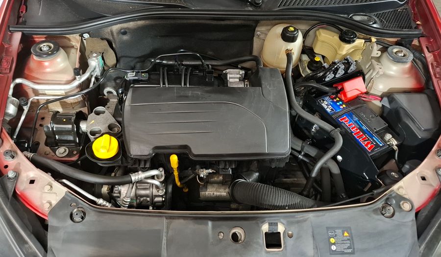 Renault Clio 1.1 CONFORT PLUS Hatchback 2014