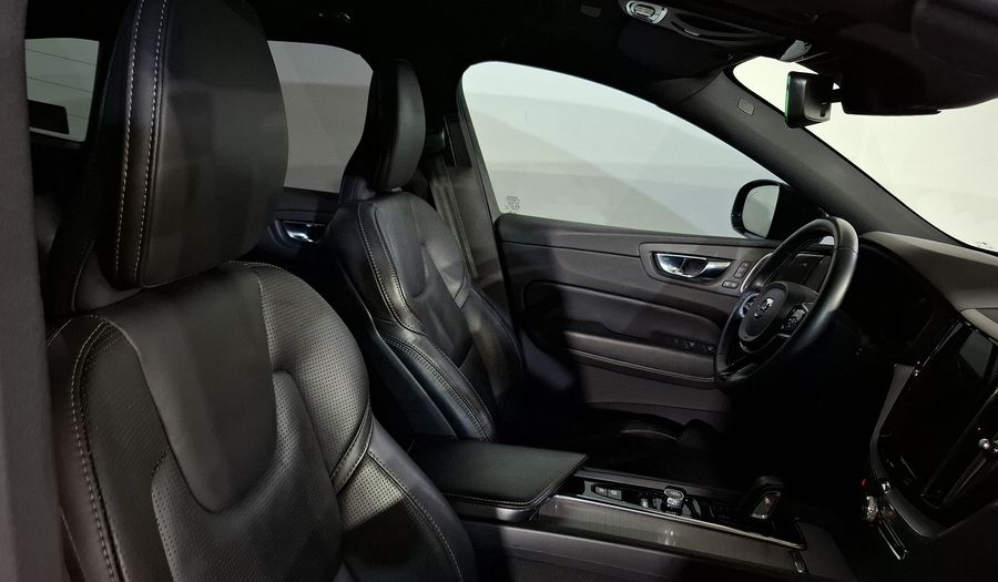 Volvo Xc60 2.0 PHEV T8 R-DESIGN RECHARGE AUTO AWD Suv 2021