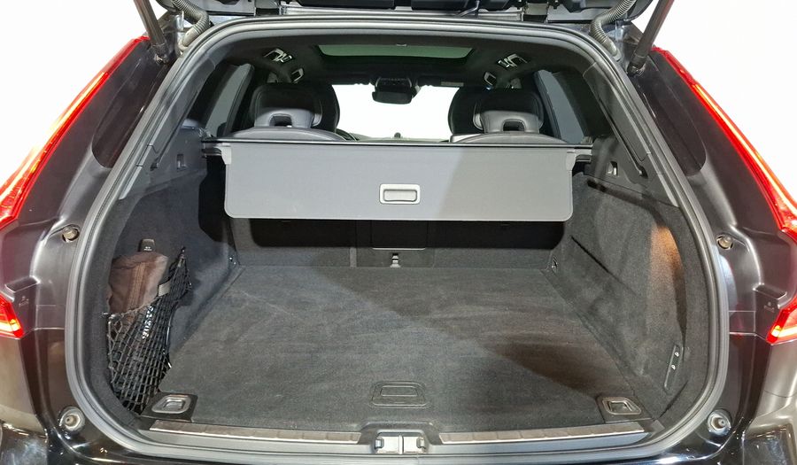 Volvo Xc60 2.0 PHEV T8 R-DESIGN RECHARGE AUTO AWD Suv 2021