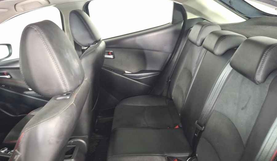 Mazda 2 2.0 SIGNATURE AUTO Hatchback 2024