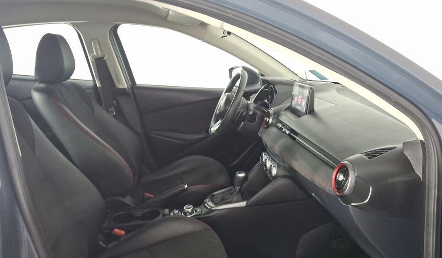 Mazda 2 2.0 SIGNATURE AUTO Hatchback 2024