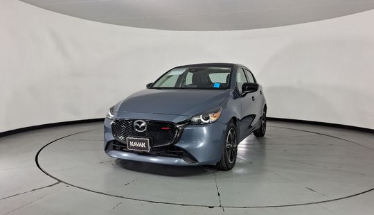 Mazda • Mazda 2