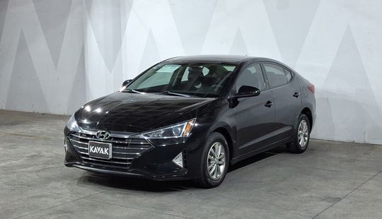 Hyundai • Elantra