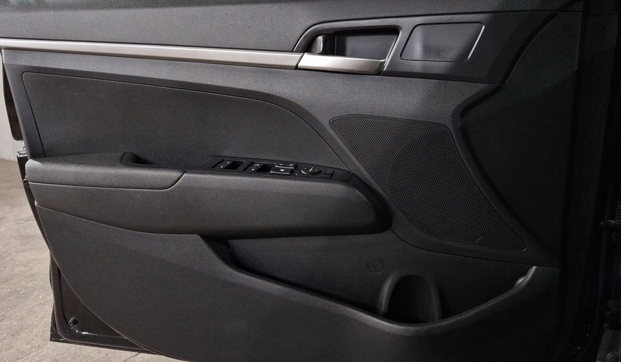 Hyundai Elantra 2.0 GLS AUTO Sedan 2019