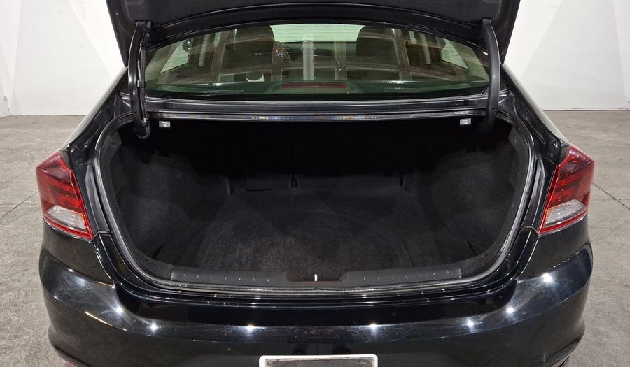 Hyundai Elantra 2.0 GLS AUTO Sedan 2019