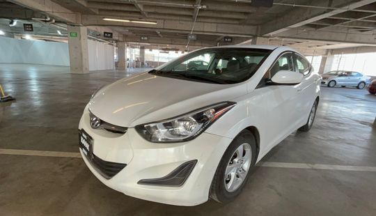 Hyundai • Elantra