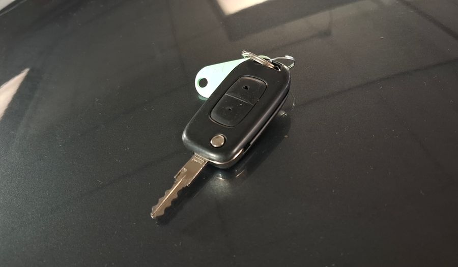 Renault Logan 1.6 ZEN Sedan 2023