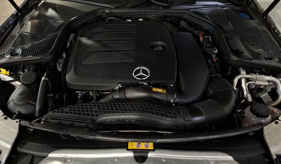 Mercedes Benz Clase C 1.5 MHEV 200 EXCLUSIVE AUTO Sedan 2019