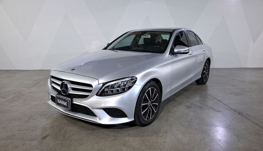 Mercedes Benz • Clase C