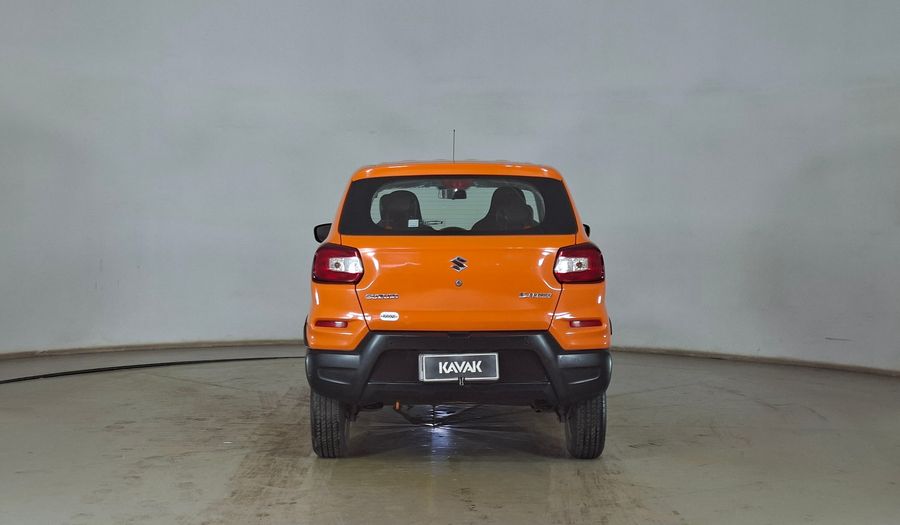 Suzuki S-presso 1.0 GLX ADVENTURE Hatchback 2021