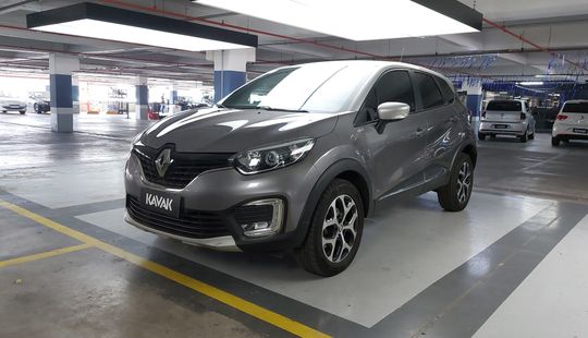 Renault • Captur