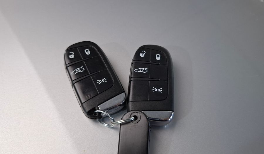 Fiat Cronos 1.8 PRECISION AUTO Sedan 2018