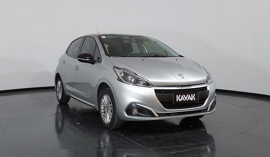 Peugeot 208 1.6 INCONCERT AUTO Hatchback 2019