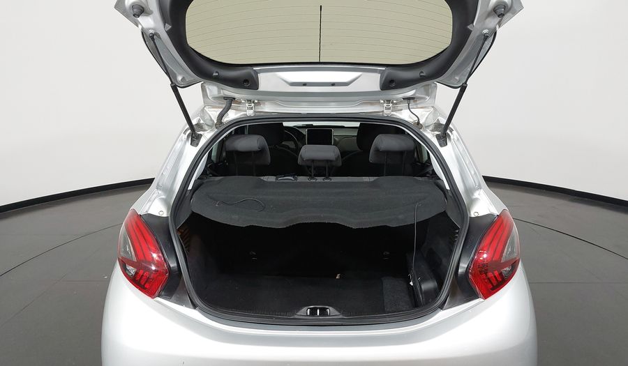 Peugeot 208 1.6 INCONCERT AUTO Hatchback 2019