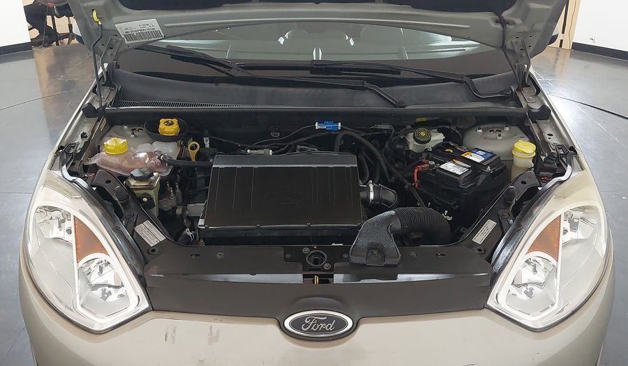 Ford Fiesta ROCAM HATCH Hatchback 2014
