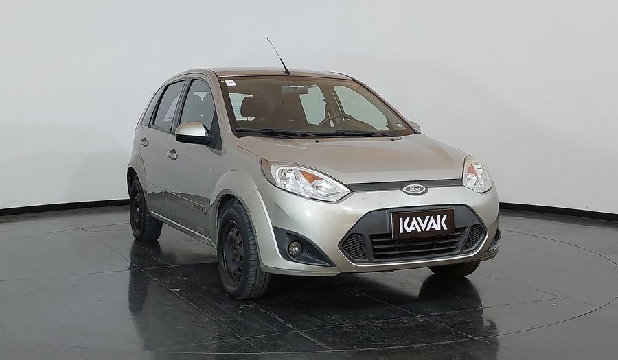 Ford Fiesta ROCAM HATCH Hatchback 2014