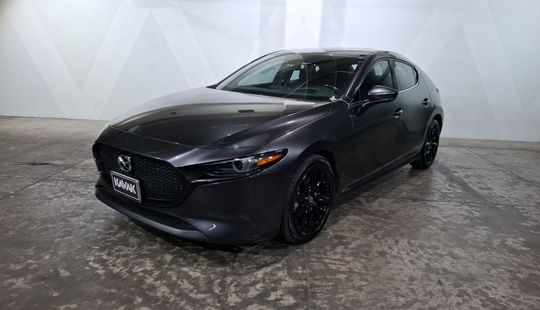 Mazda • Mazda 3