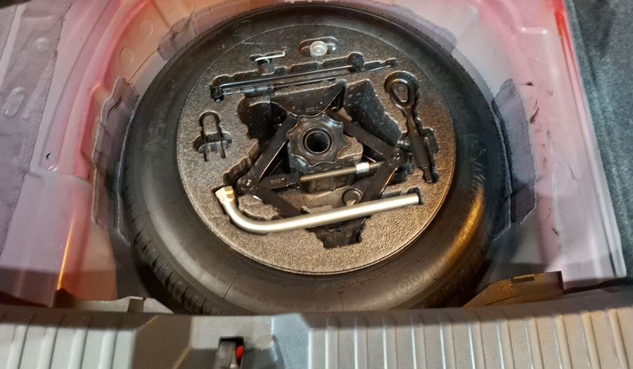 Seat Ibiza 1.6 XCELLENCE AUTO Hatchback 2020