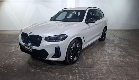 Bmw • iX3