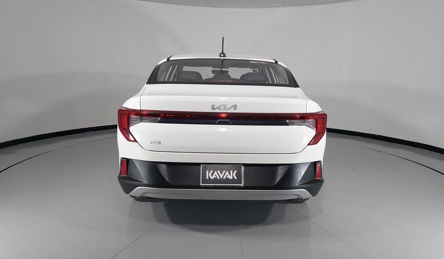 Kia K3 1.6 L AUTO Sedan 2024