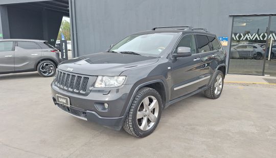 Jeep • Grand Cherokee