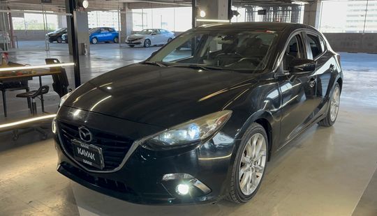 Mazda • Mazda 3