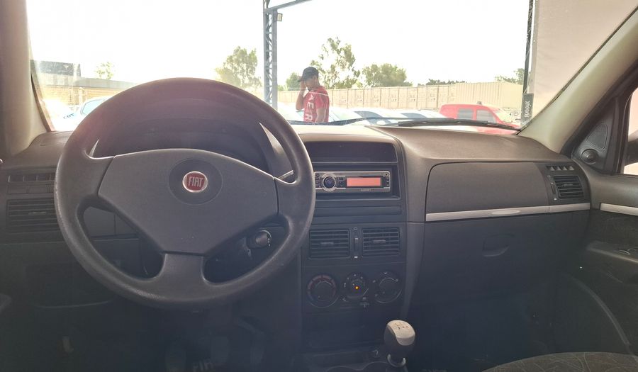 Fiat Palio 1.4 ELX ACTIVE Hatchback 2009