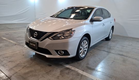 Nissan • Sentra