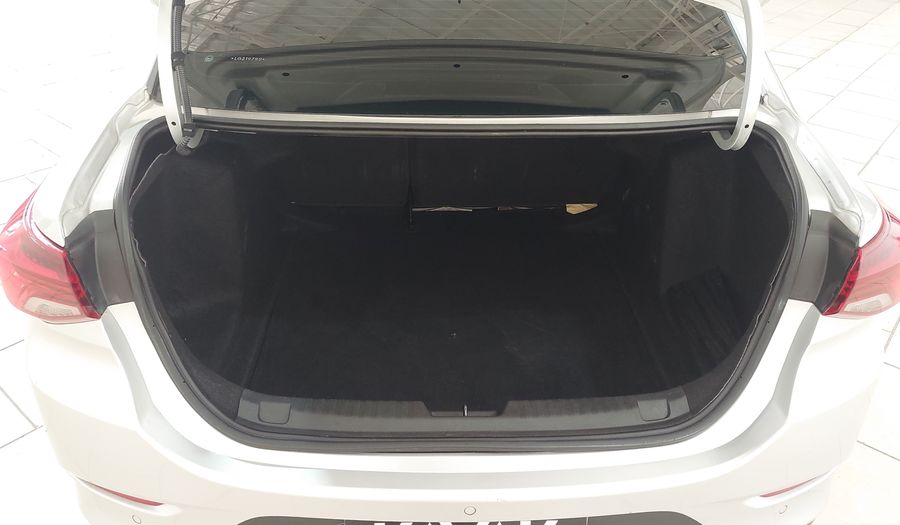 Chevrolet Onix Plus 1.0 TURBO LT Sedan 2020