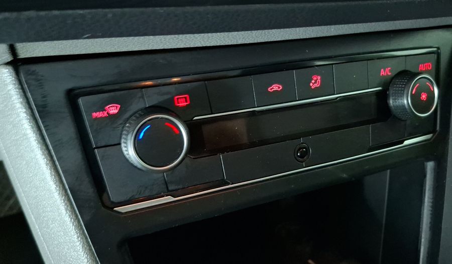 Volkswagen Polo 1.6 AUTO 110 CV HIGHLINE Hatchback 2020