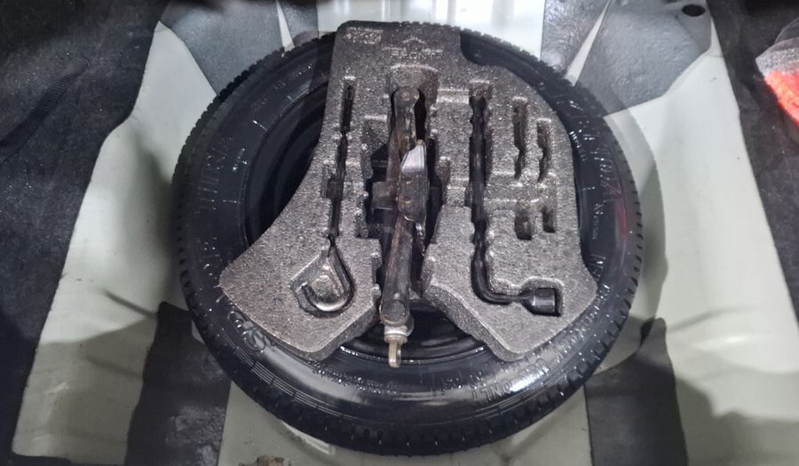 Honda Civic 1.8 EX AT 4DRS Sedan 2012