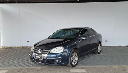 Volkswagen • Vento