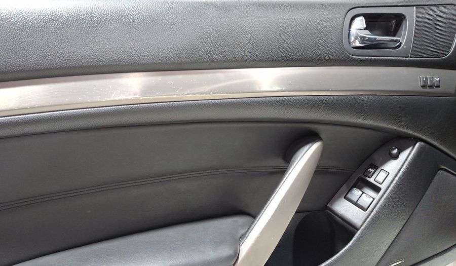 Infiniti G 3.7 AT Coupe 2012