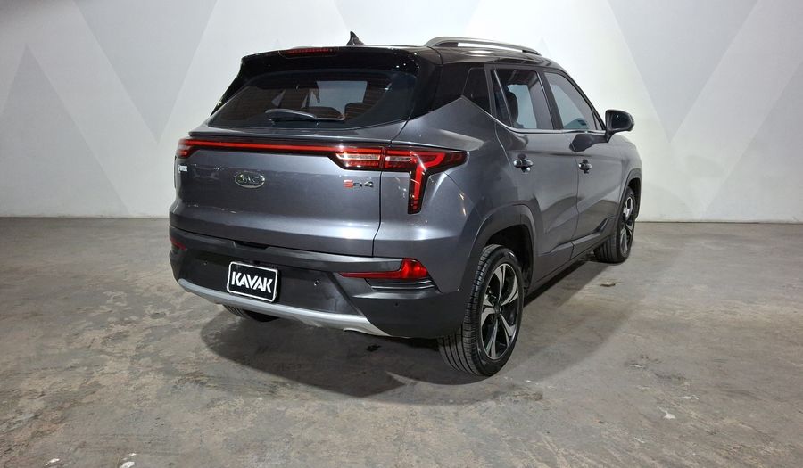 Autos Jac Sei4 Pro 1.5 CONNECT CVT Suv 2023 usados | KAVAK México