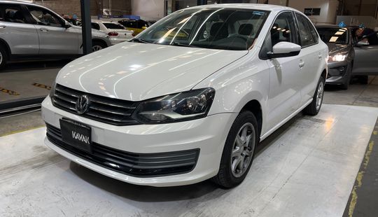 Volkswagen • Vento