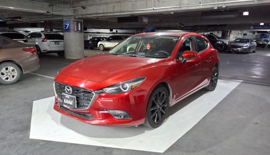 Mazda • Mazda 3