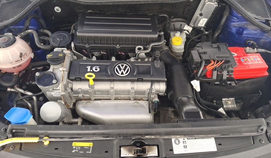 Volkswagen Polo 1.6 STARTLINE Hatchback 2020