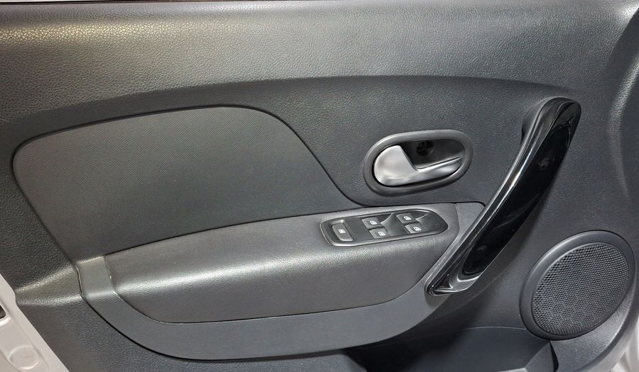 Renault Stepway 1.6 ZEN MT Hatchback 2023