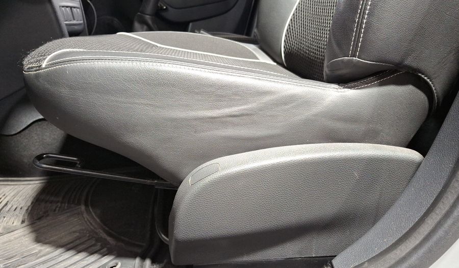 Renault Stepway 1.6 ZEN MT Hatchback 2023