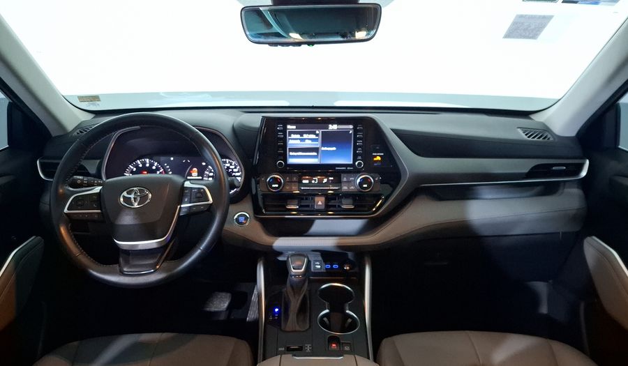 Toyota Highlander 3.5 XLE AUTO Suv 2022