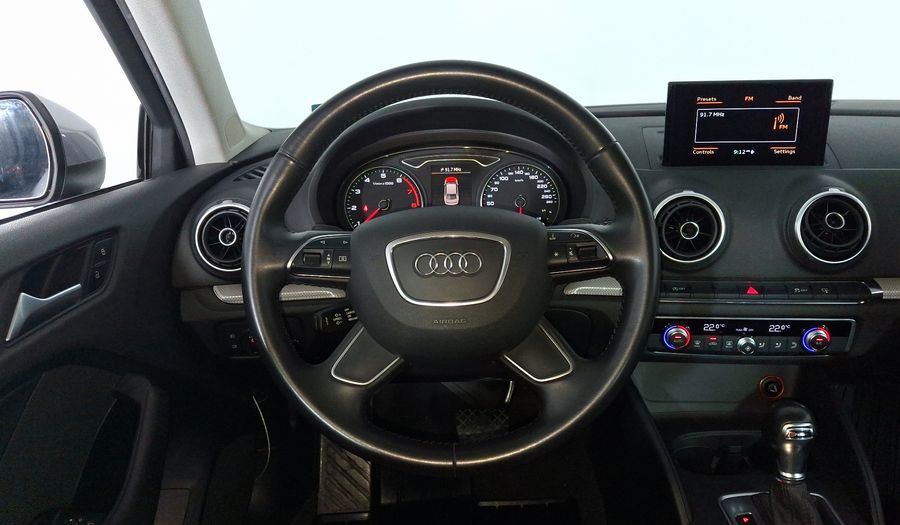 Audi A3 1.4 TFSI ATTRACTION S TRONIC Sedan 2016