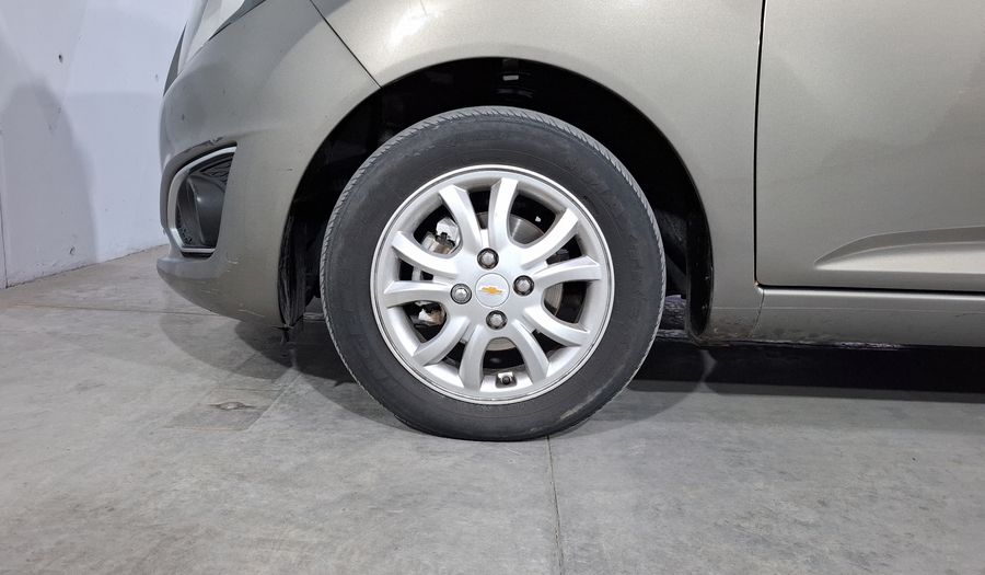 Chevrolet Spark 1.4 LTZ C MT Hatchback 2017