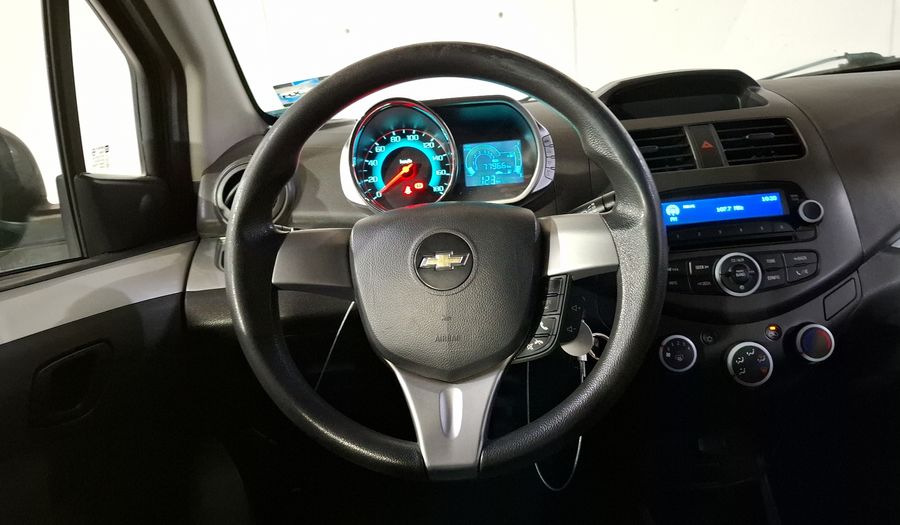 Chevrolet Spark 1.4 LTZ C MT Hatchback 2017