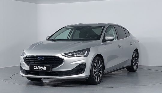 Ford • Focus